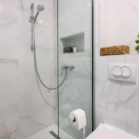 Modern Luxe Haven *